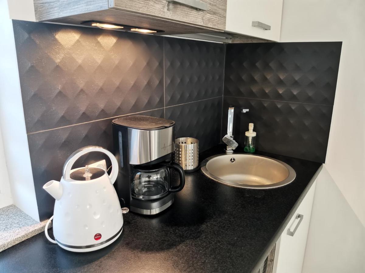 Apartamenty Portowy Mrzeżyno Exterior foto